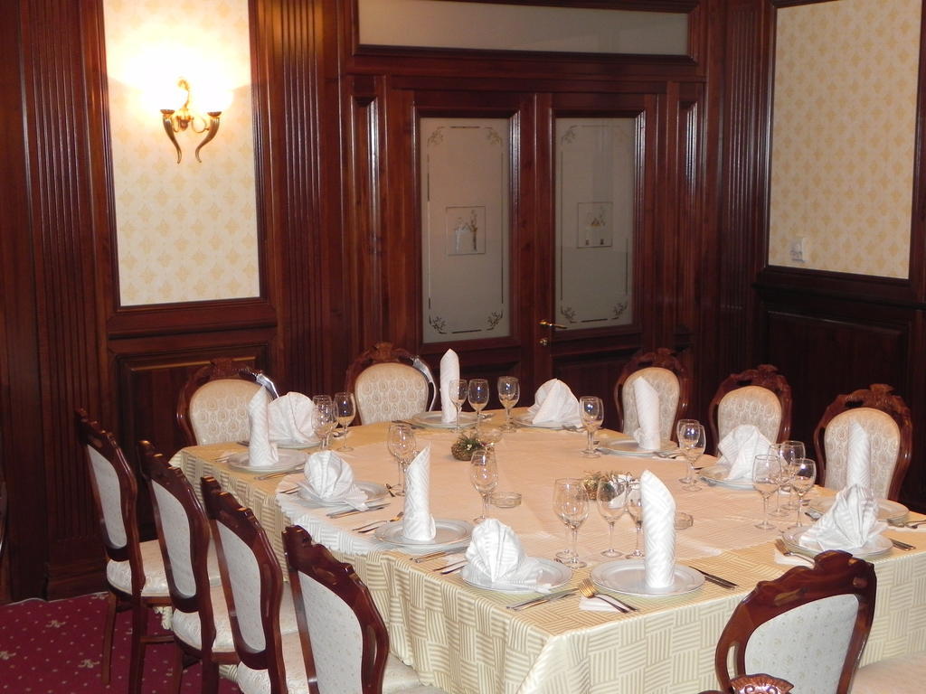 Hestia Hotel Calarasi  Zewnętrze zdjęcie